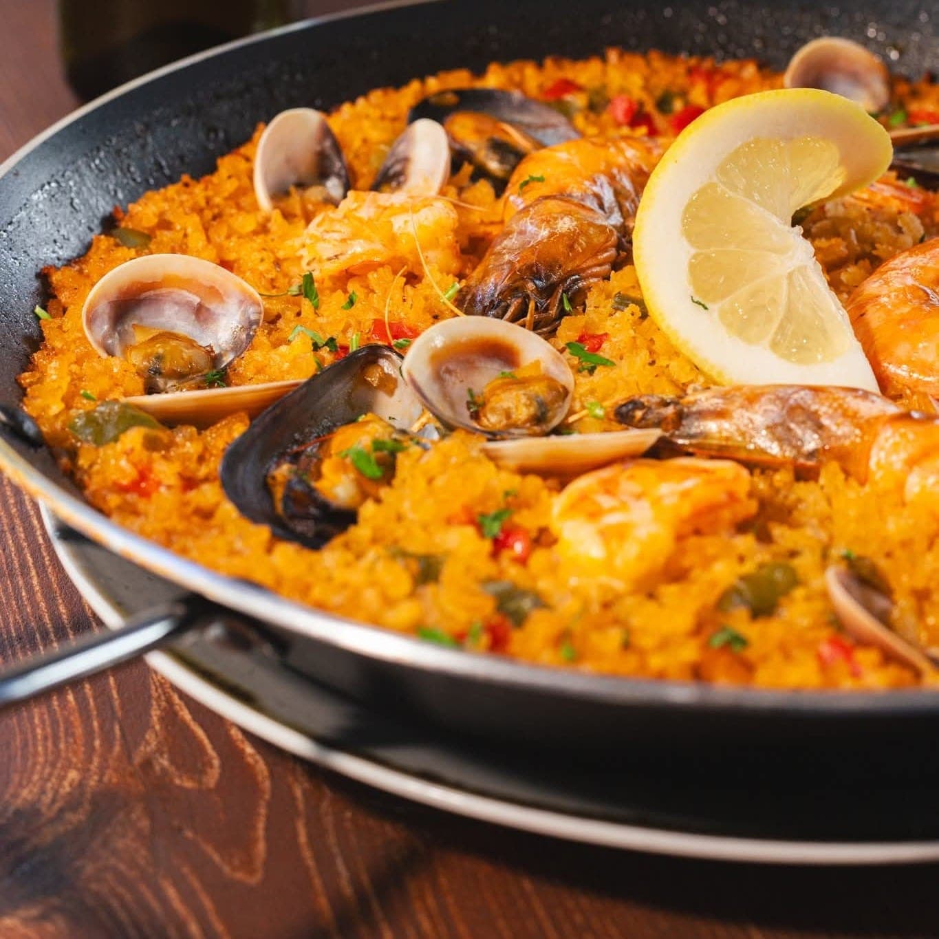 Paella de pescado y marisco